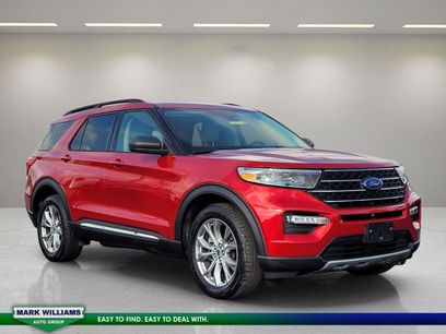 Certified 2020 Ford Explorer XLT w/ Equipment Group 202A