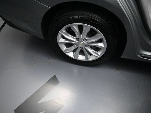 Used 2024 Chevrolet Malibu LT FWD image 21