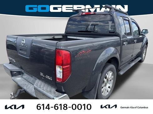 Used 2012 Nissan Frontier SL w/ Moonroof Pkg AWD/4WD image 4