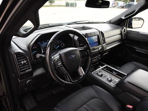 Used 2020 Ford Expedition Max Limited image 11