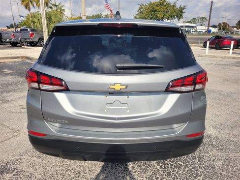 Certified 2023 Chevrolet Equinox LS w/ LS Convenience Package image 12