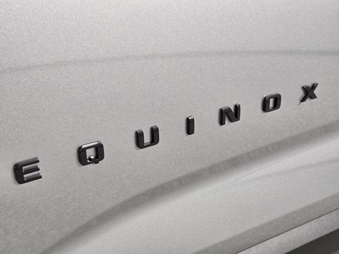 New 2026 Chevrolet Equinox RS w/ Convenience Package III FWD image 12