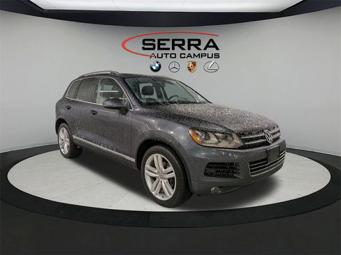 Used 2012 Volkswagen Touareg Sport image 1