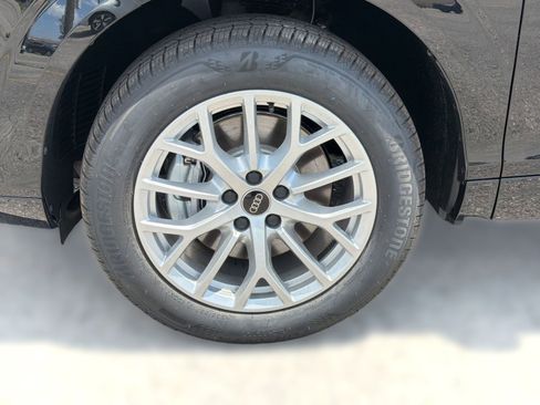 New 2026 Audi Q3 quattro 2.0T AWD/4WD image 9