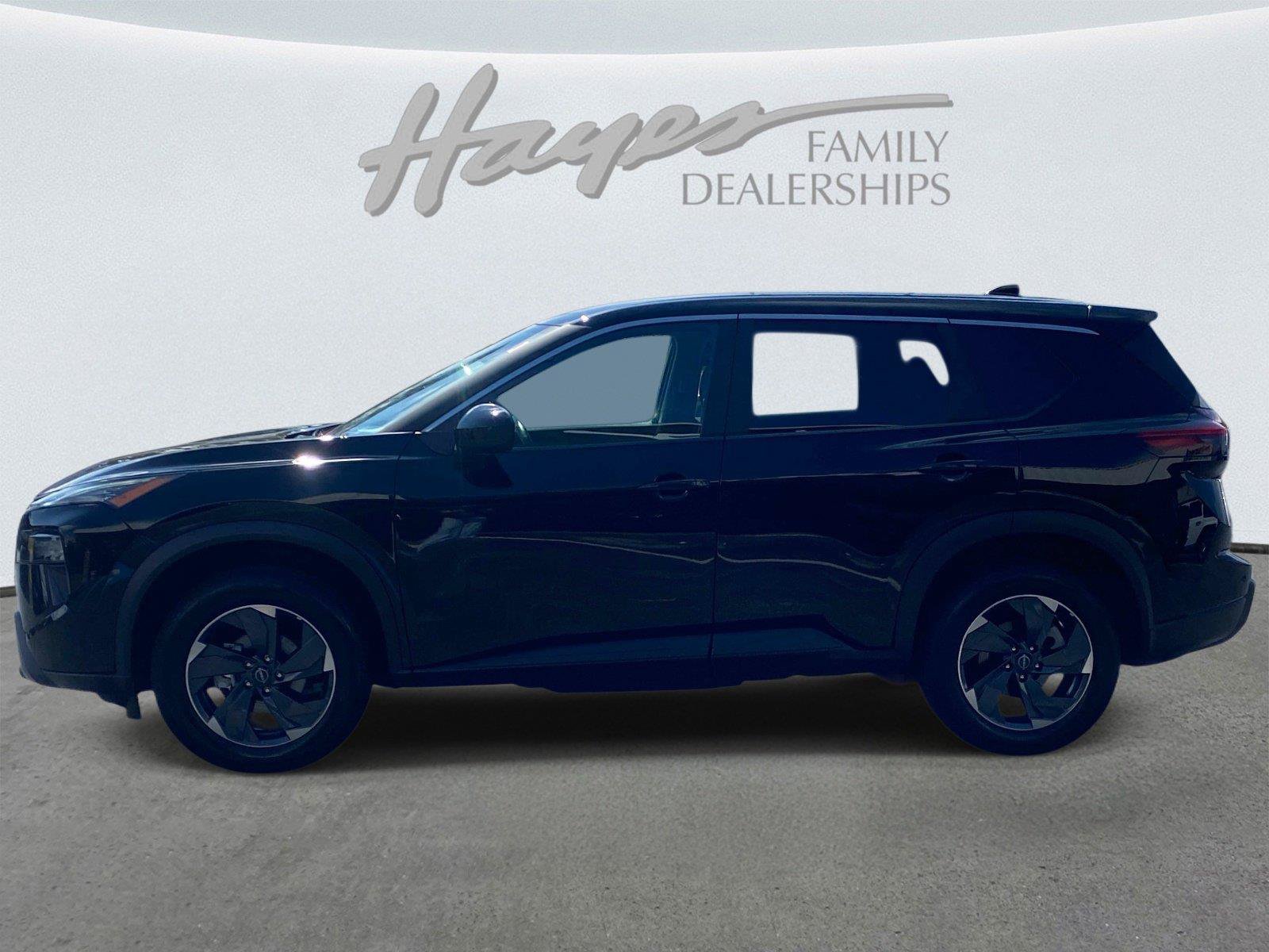 Used 2025 Nissan Rogue SV FWD image 9
