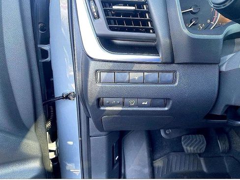 New 2026 Nissan Rogue SV w/ SV Premium Package image 8