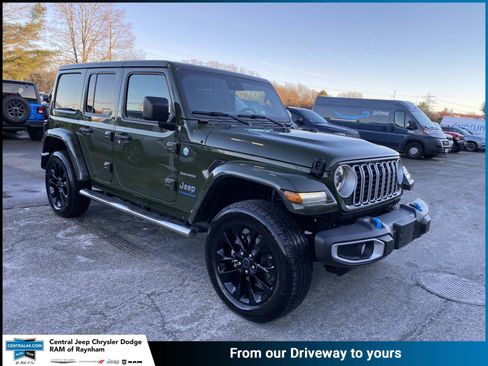 Used 2024 Jeep Wrangler Sahara w/ Technology Group image 1