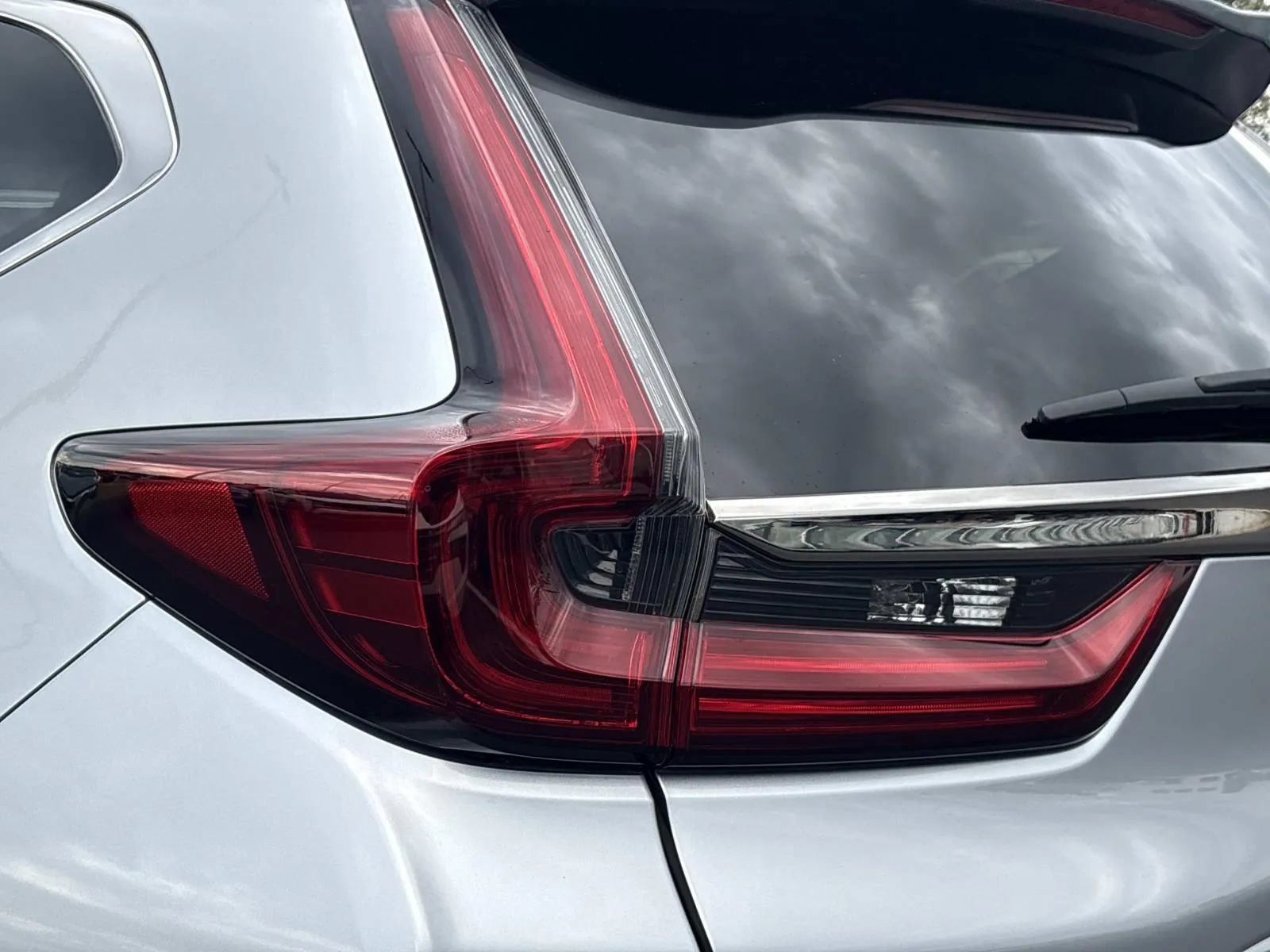 Used 2020 Honda CR-V EX-L image 10