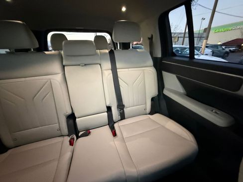 Used 2025 Hyundai Santa Fe SEL image 39