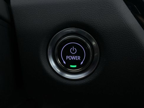 Certified 2024 Cadillac Lyriq Luxury AWD/4WD image 8