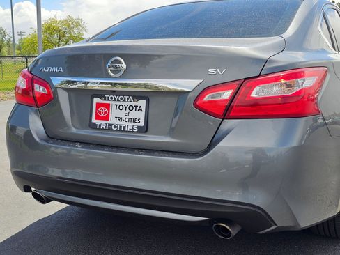 Used 2017 Nissan Altima 2.5 SV FWD image 13