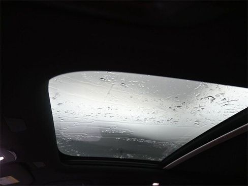 Certified 2023 Volvo XC60 B5 Ultimate w/ Protection Package Premier image 19