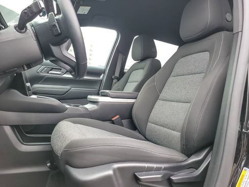 Used 2025 GMC Terrain Elevation image 7