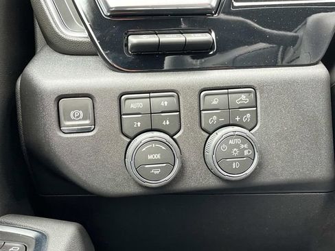 New 2026 Chevrolet Silverado 3500 High Country w/ High Country Premium Package image 34