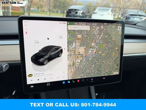 Used 2022 Tesla Model Y Long Range image 24