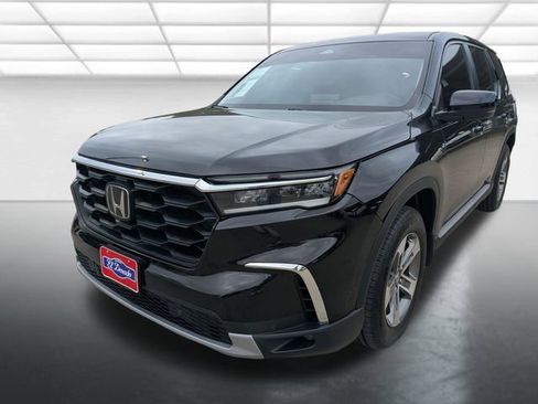 Used 2025 Honda Pilot EX-L image 28