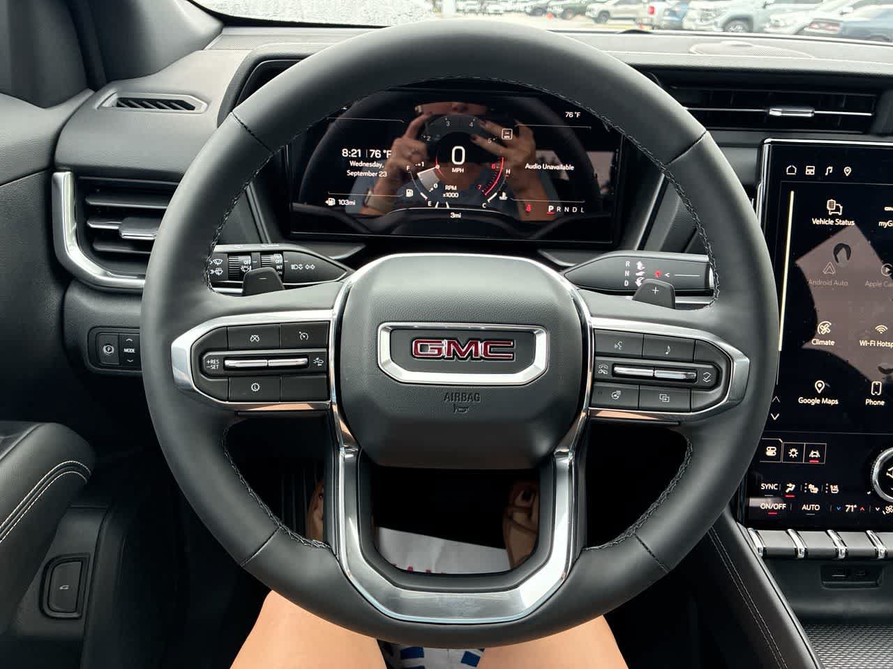 New 2027 GMC Terrain Elevation w/ Elevation Premium Package FWD image 11