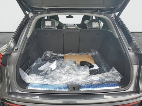 New 2026 Audi Q5 Prestige AWD/4WD image 8