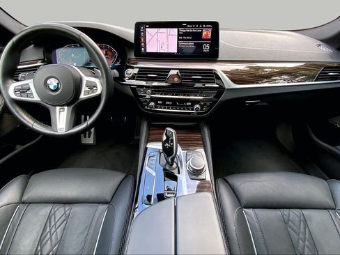 Used 2022 BMW 540i xDrive w/ M Sport Package AWD/4WD image 16