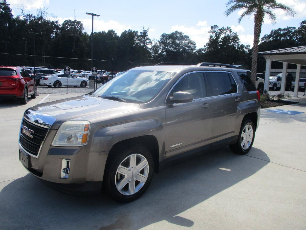 Used 2011 GMC Terrain SLE FWD image 23