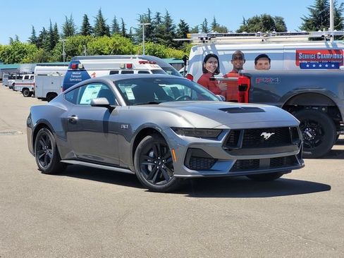 New 2026 Ford Mustang GT RWD image 1