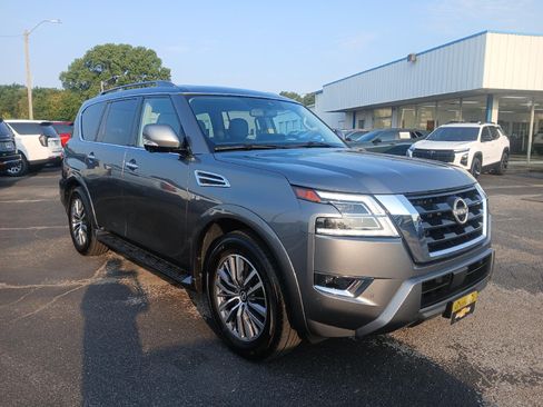 Used 2022 Nissan Armada SL RWD image 9