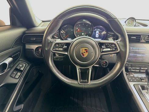 Used 2017 Porsche 911 Carrera image 11