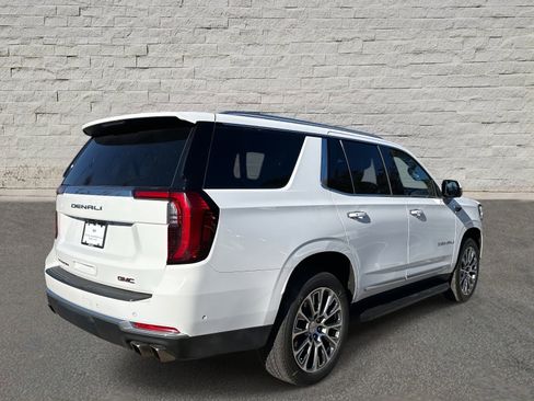 Used 2025 GMC Yukon Denali image 5