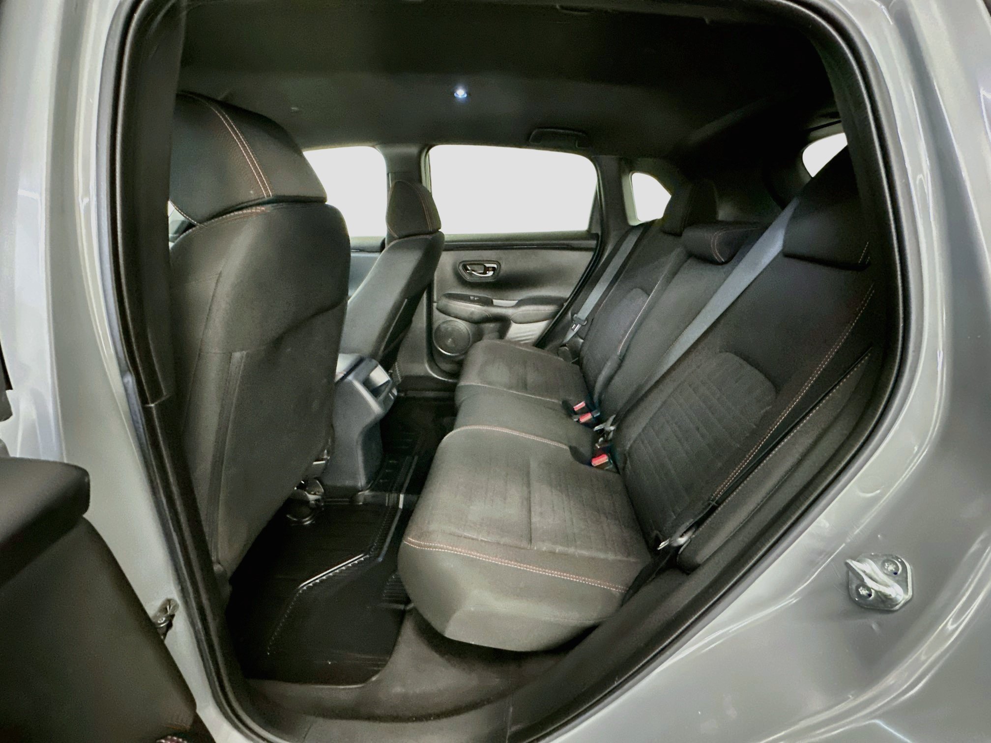 Used 2023 Honda HR-V Sport image 28