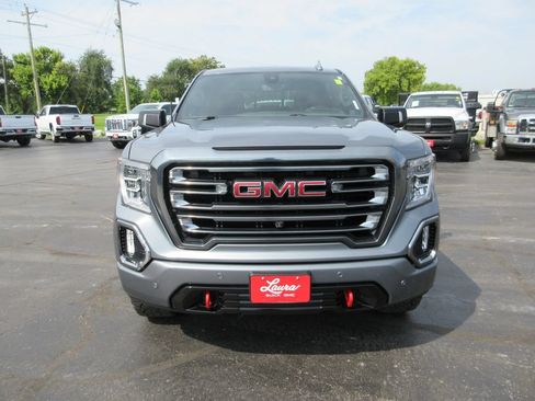 Used 2020 GMC Sierra 1500 AT4 w/ Off-Road Performance Package AWD/4WD image 14