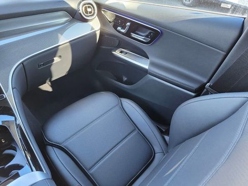 New 2026 Mercedes-Benz GLC 300 4MATIC image 14