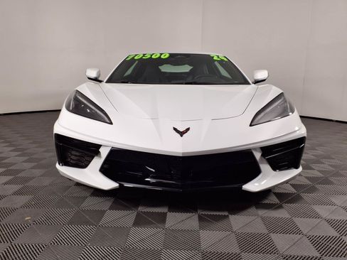Used 2024 Chevrolet Corvette Stingray Coupe w/ 1LT RWD image 2