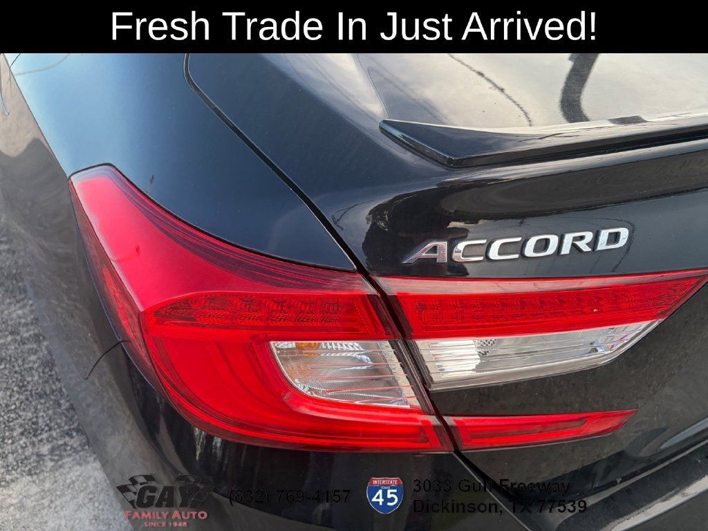 Used 2019 Honda Accord Sport image 11