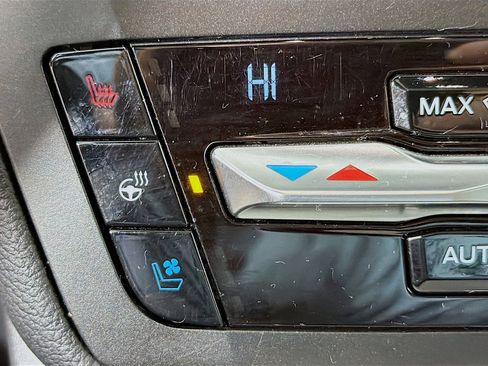 Used 2020 Ford Explorer ST w/ ST Street Pack image 23