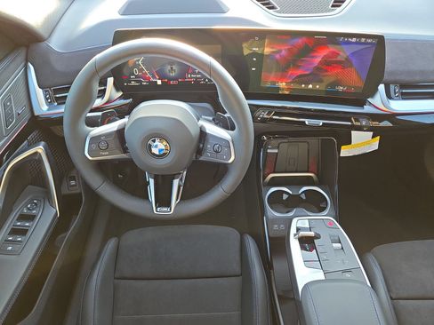 New 2026 BMW X2 xDrive28i w/ Technology Package AWD/4WD image 14