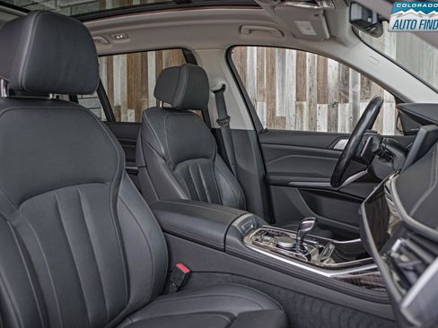 Used 2019 BMW X7 xDrive50i w/ Premium Package AWD/4WD image 22