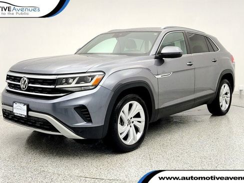 Used 2021 Volkswagen Atlas Cross Sport SEL image 1