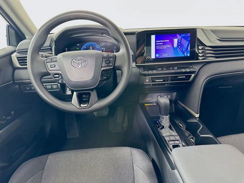 Certified 2025 Toyota Camry LE image 22