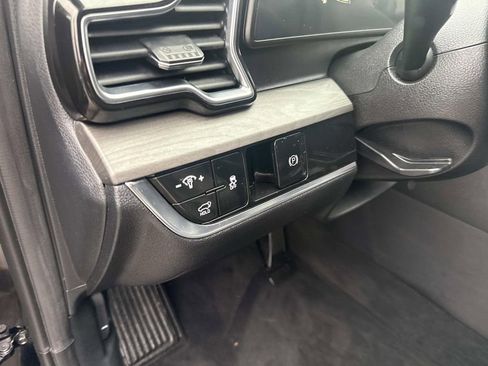 Used 2024 Kia Sportage X-Line w/ X-Line Premium Package image 22