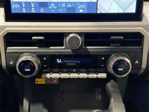 Used 2024 Toyota Tacoma Limited image 14