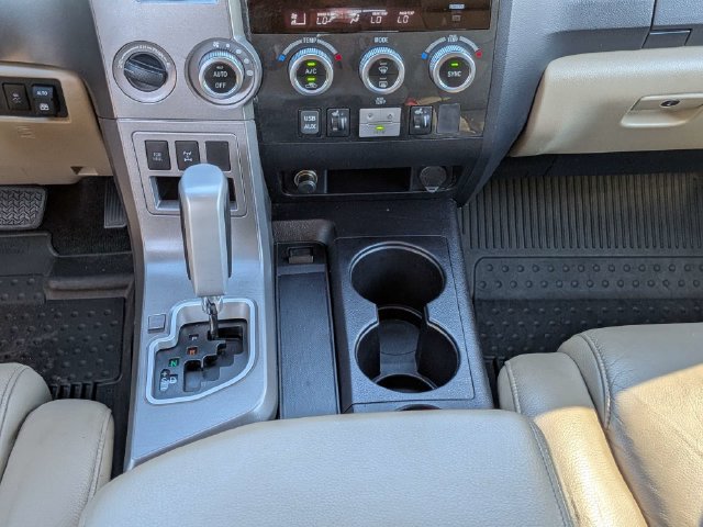 Used 2016 Toyota Sequoia Limited w/ Safety & Convenience Package AWD/4WD image 20