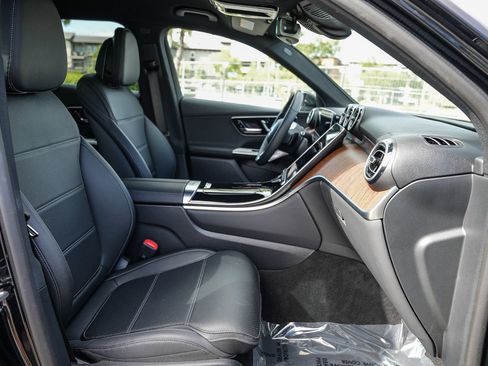 Certified 2026 Mercedes-Benz GLC 300 4MATIC image 16