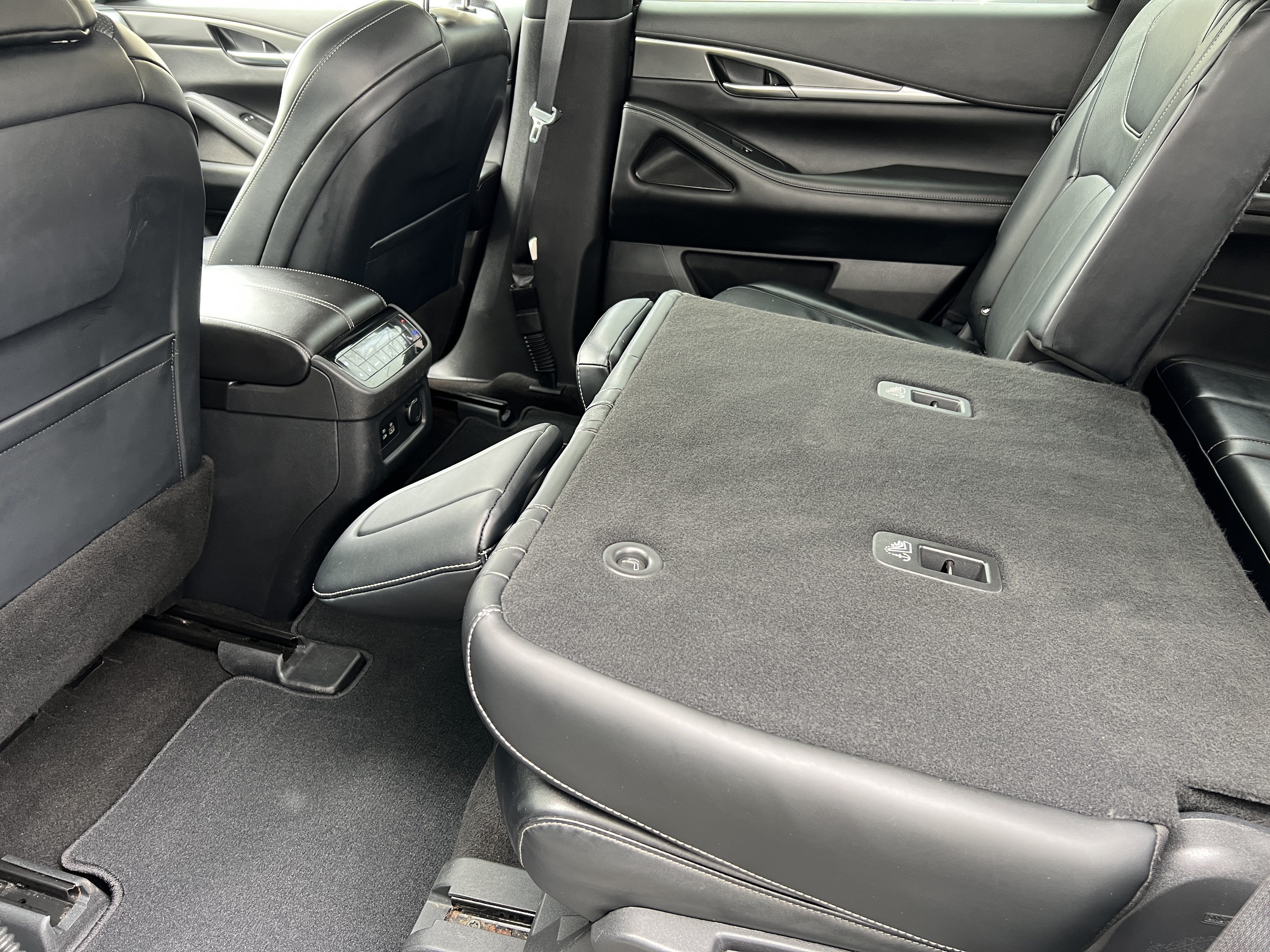 Used 2023 INFINITI QX60 Luxe AWD/4WD image 17