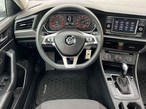 Used 2020 Volkswagen Jetta S image 14