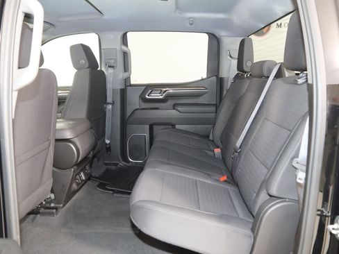 Used 2024 Chevrolet Silverado 1500 LT AWD/4WD image 45