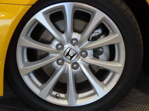 Used 2006 Honda S2000 image 8