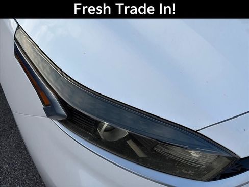 Used 2023 Kia Forte LXS image 5