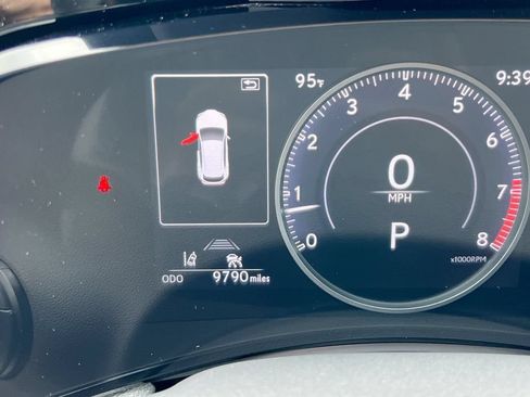 Certified 2025 Lexus NX 250 FWD w/ Towing Package (2000 Lbs) image 14