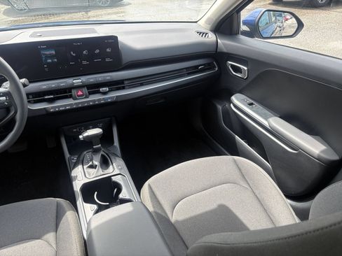 Used 2026 Kia K4 FWD image 29