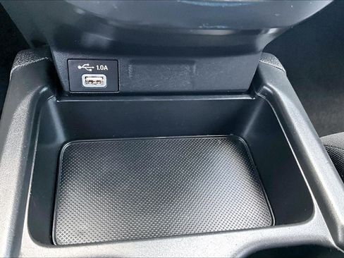 Used 2021 Honda CR-V LX image 29